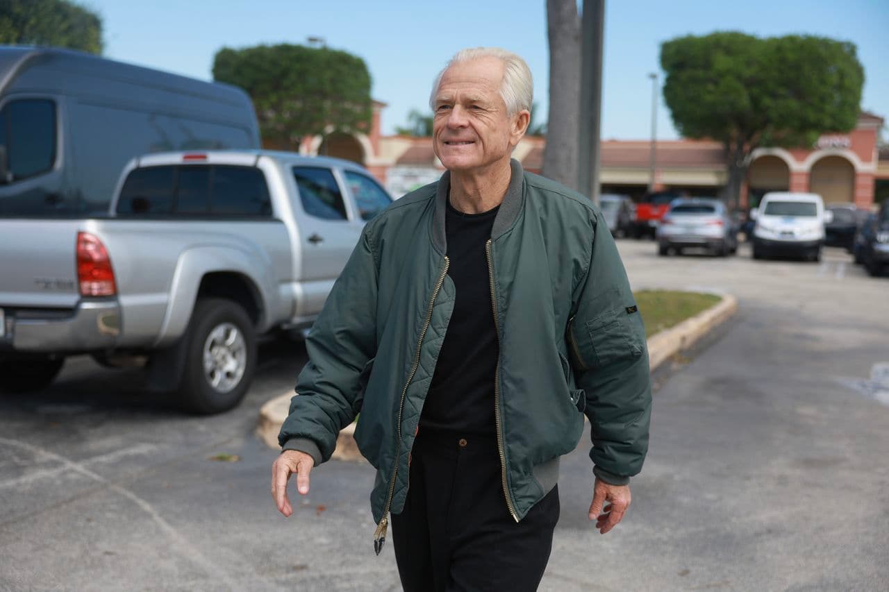 Apple's Reluctance to Leave China Costs American Workers Billions