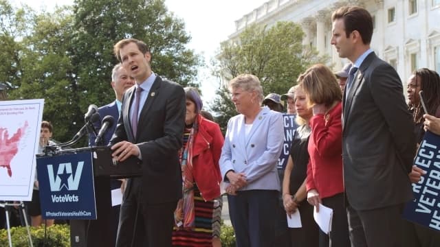 Democrats Risk Losing the Economic Battle Unless They Confront Cost Disease Head-On