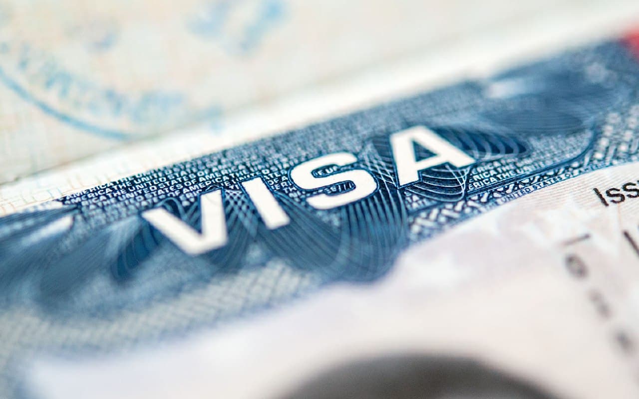 Featured image for: U.S. to Require $5,000 to $15,000 Visa Deposits for Travelers from High Overstay Nations U.S. to Require $5,000 to $15,000 Visa Deposits for Travelers from High Overstay Nations