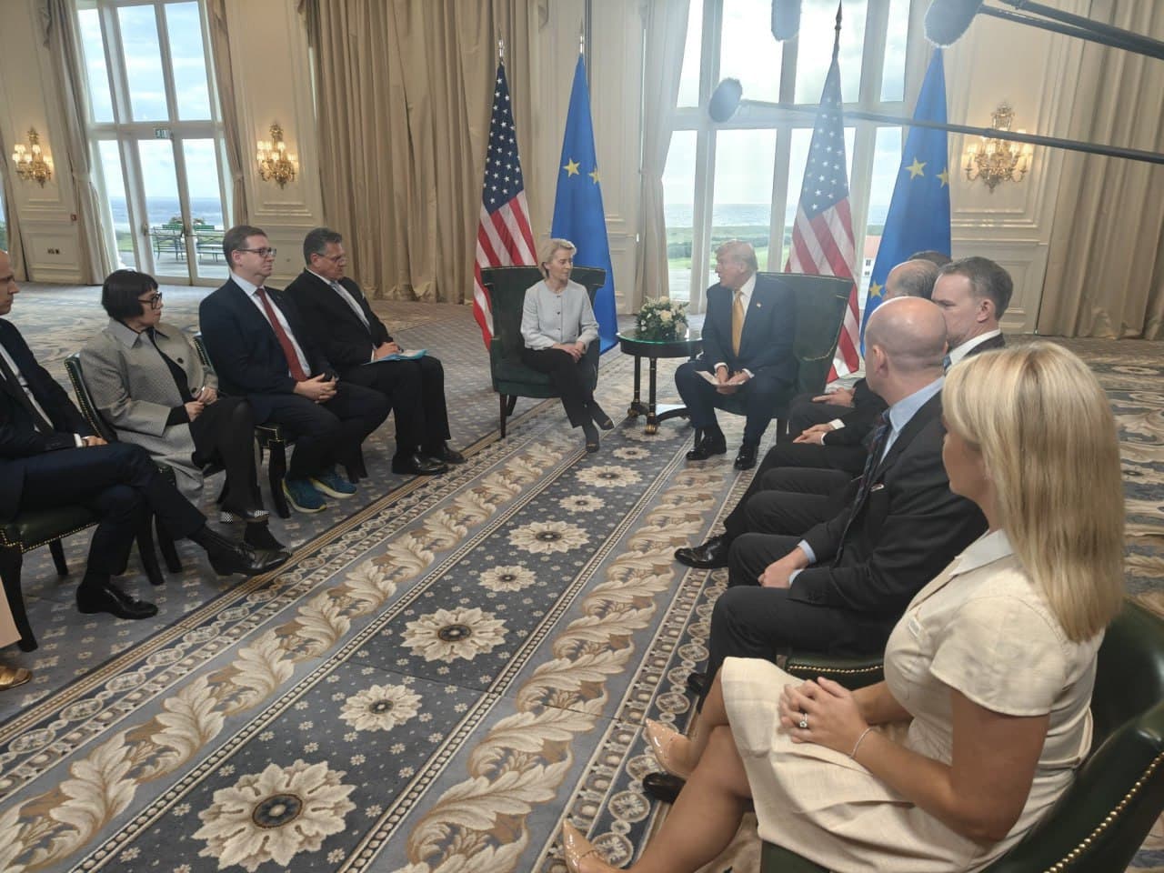 Featured image for: EU Backtracks on $600 Billion Investment Pledge to U.S. Hours After Announcement EU Backtracks on $600 Billion Investment Pledge to U.S. Hours After Announcement