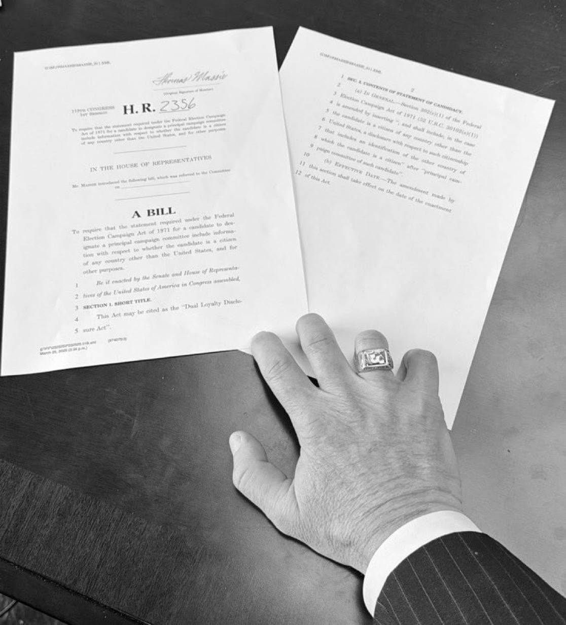 Featured image for: Breaking: Thomas Massie Demands Dual Citizenship Disclosure for Politicians Breaking: Thomas Massie Demands Dual Citizenship Disclosure for Politicians