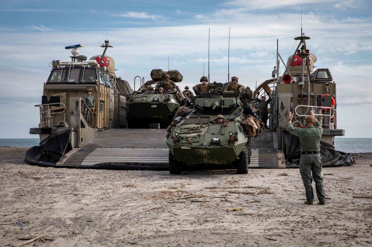 Featured image for: U.S. Marines Conduct Amphibious Exercises in Southern Puerto Rico U.S. Marines Conduct Amphibious Exercises in Southern Puerto Rico