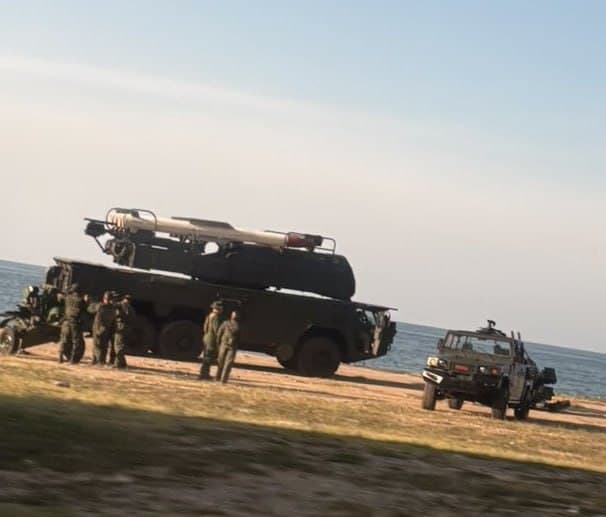 Featured image for: Mobile air-defense missile launcher deployed in La Guaira, Venezuela Mobile air-defense missile launcher deployed in La Guaira, Venezuela
