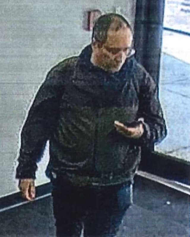 Trump administration suspends DV1 visa program linked to Brown shooter