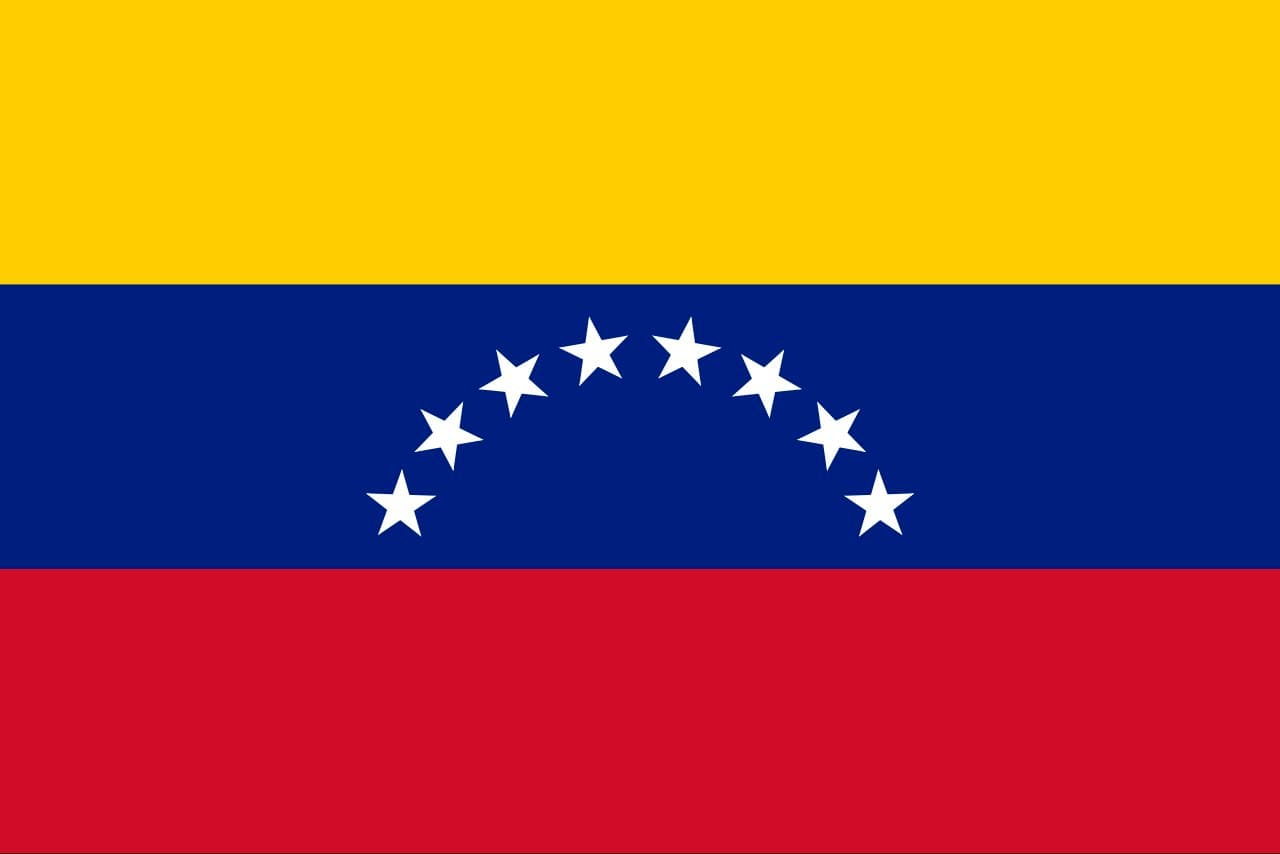 Tragic Plane Crash in Venezuela Claims 7 Lives, Injures 3 While Transporting Indigenous Communities