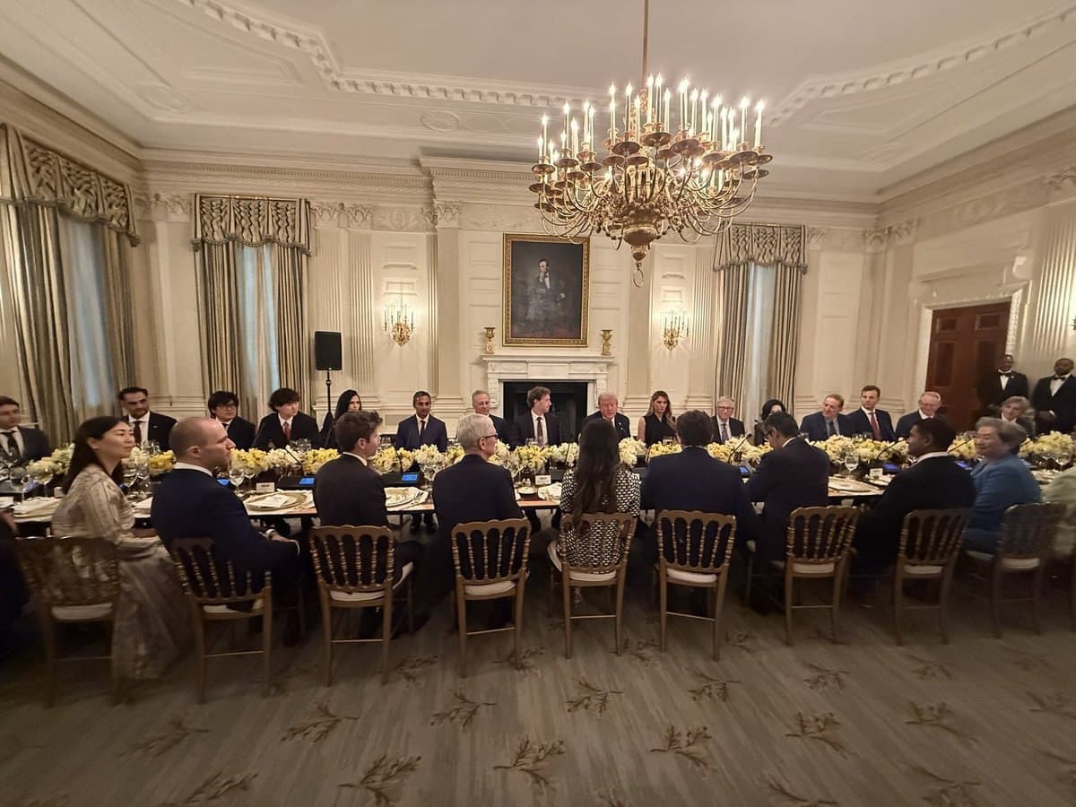 Featured image for: Trump Hosts Tech Titans for Dinner; Musk’s Absence Sparks Speculation Trump Hosts Tech Titans for Dinner; Musk’s Absence Sparks Speculation