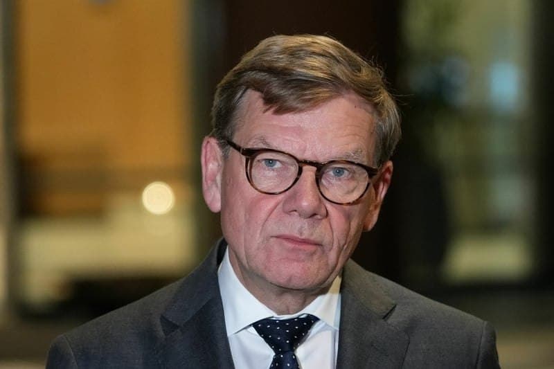 Featured image for: Germany Warns of Strong Response as Russia Escalates Drone Incursion Germany Warns of Strong Response as Russia Escalates Drone Incursion