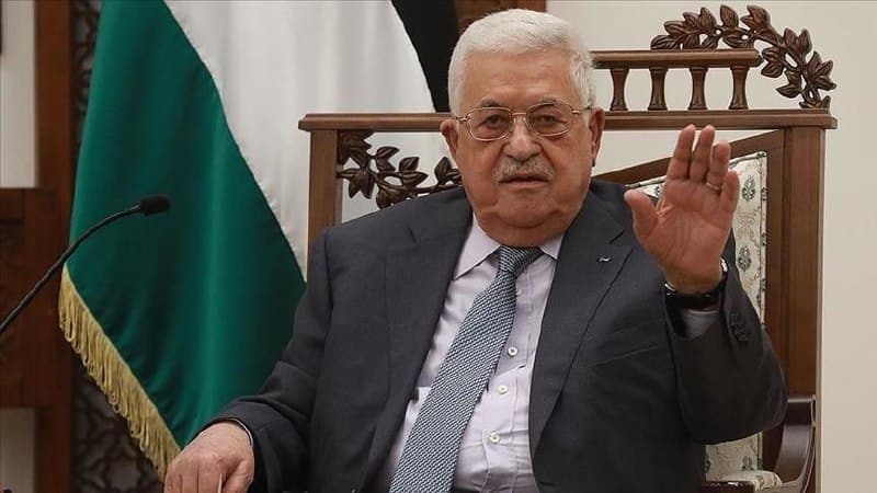 Mahmoud Abbas departs Ramallah for Sharm El-Sheikh summit in Egypt