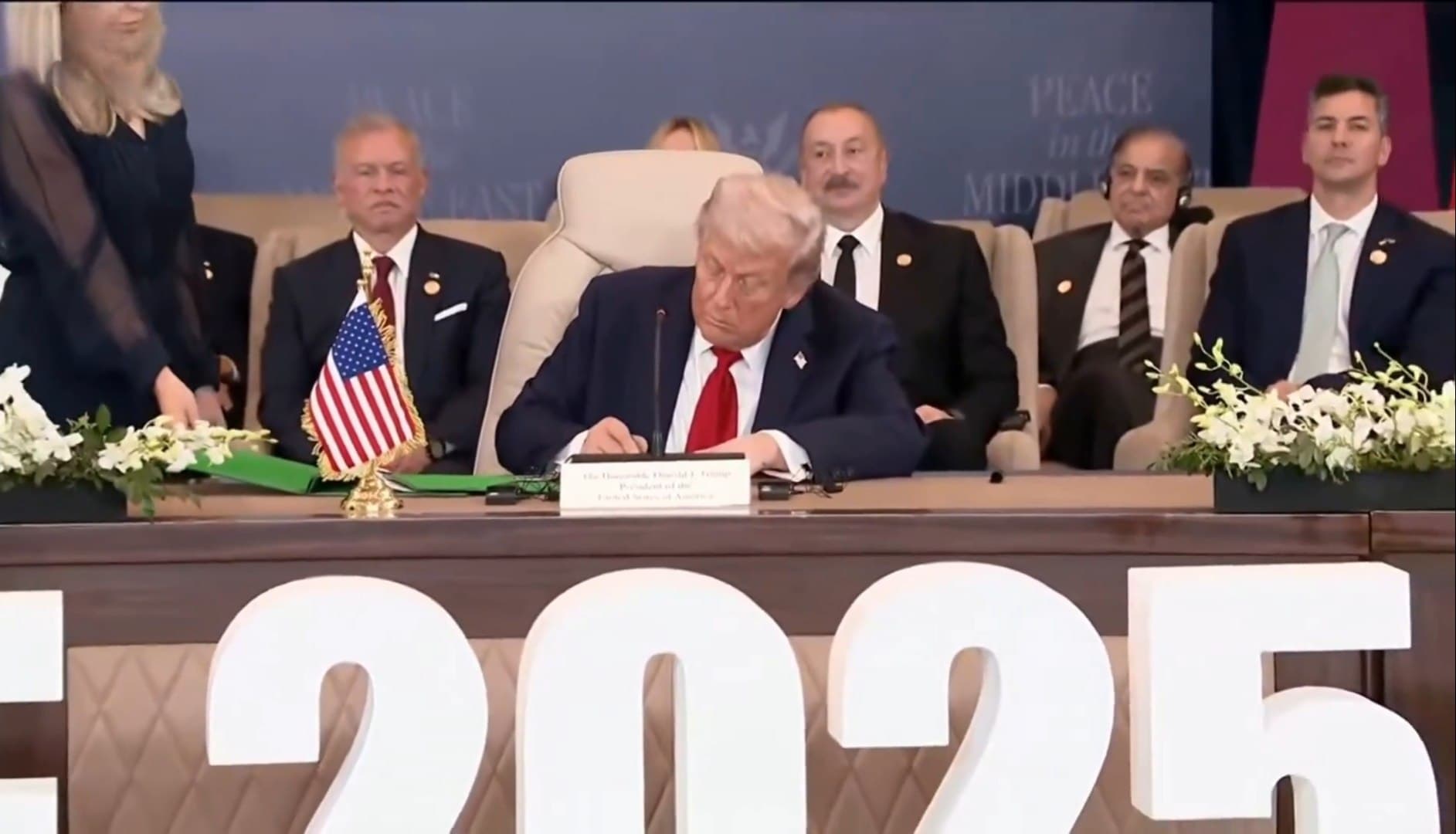 Featured image for: US President Donald Trump, Qatar, Türkiye and Egypt sign Gaza peace deal US President Donald Trump, Qatar, Türkiye and Egypt sign Gaza peace deal