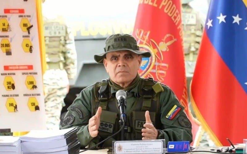 Venezuelan Defense Minister advocates for peace, denies warmongering