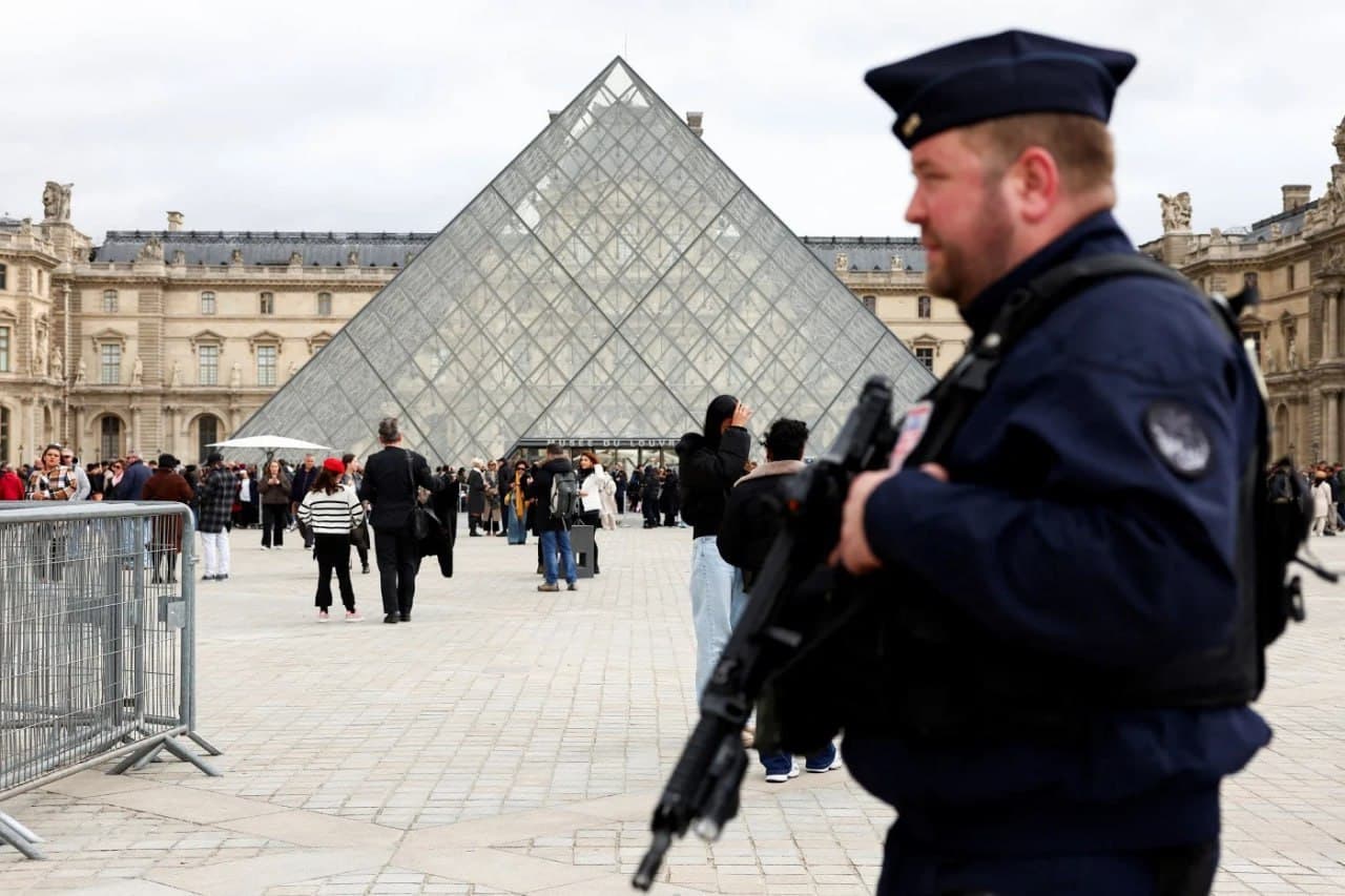 Featured image for: French police arrest five suspects in $102 million Louvre jewel heist French police arrest five suspects in $102 million Louvre jewel heist