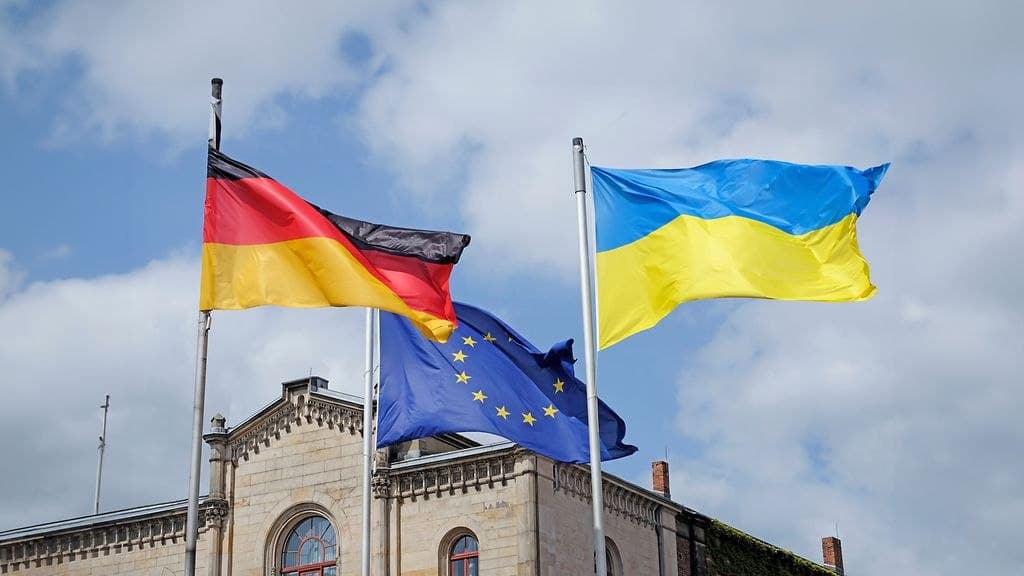 Featured image for: German Bundestag Budget Committee approves €11.5 billion aid to Ukraine German Bundestag Budget Committee approves €11.5 billion aid to Ukraine