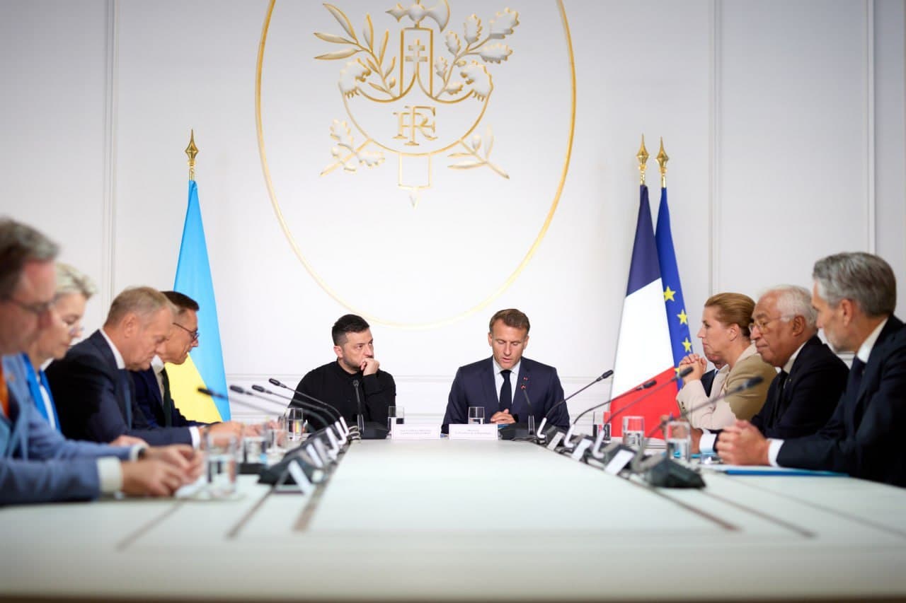 Featured image for: Macron Declares U.S. Commitment to Ukraine's Post-War Security Macron Declares U.S. Commitment to Ukraine's Post-War Security