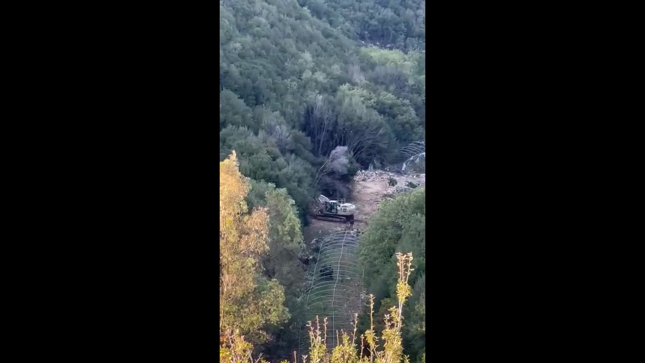 [Video] Lebanese Armed Forces search for Hezbollah tunnel near Touline