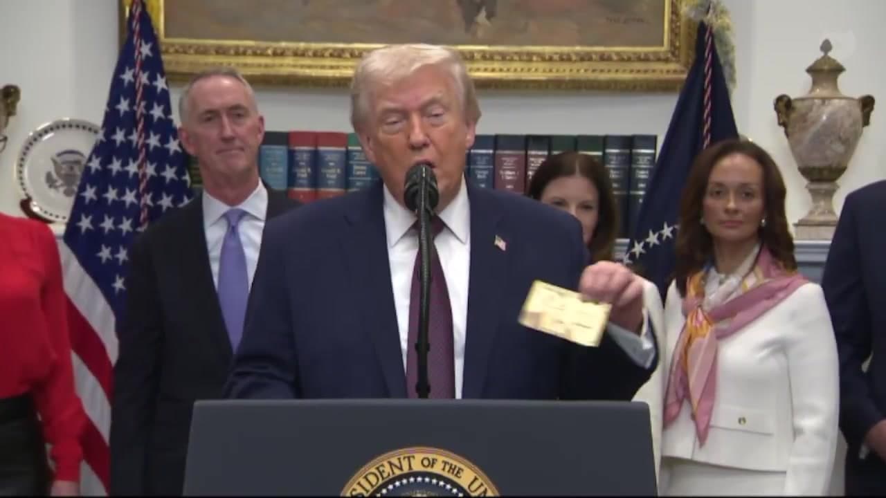 [Video] Trump promotes gold card for corporations and immigrants