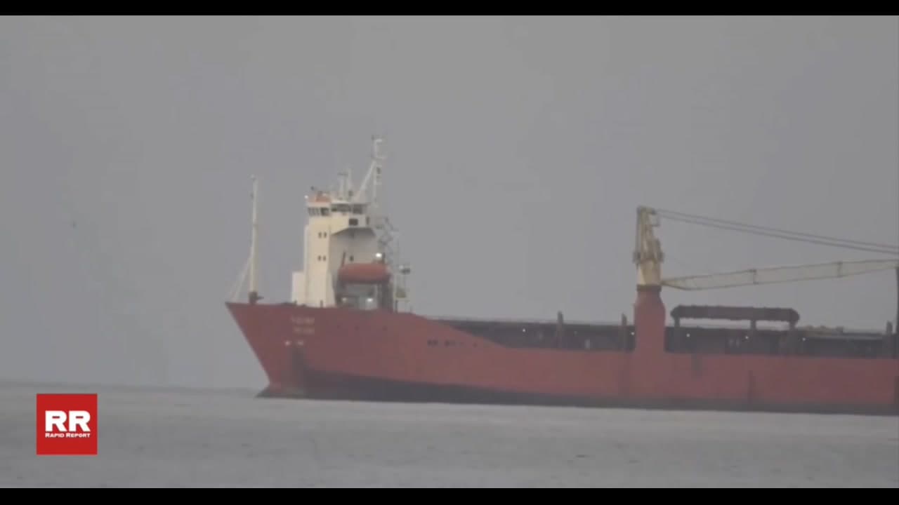 [Video] Swedish Customs and Security Service board Russian ship Adler in Höganäs