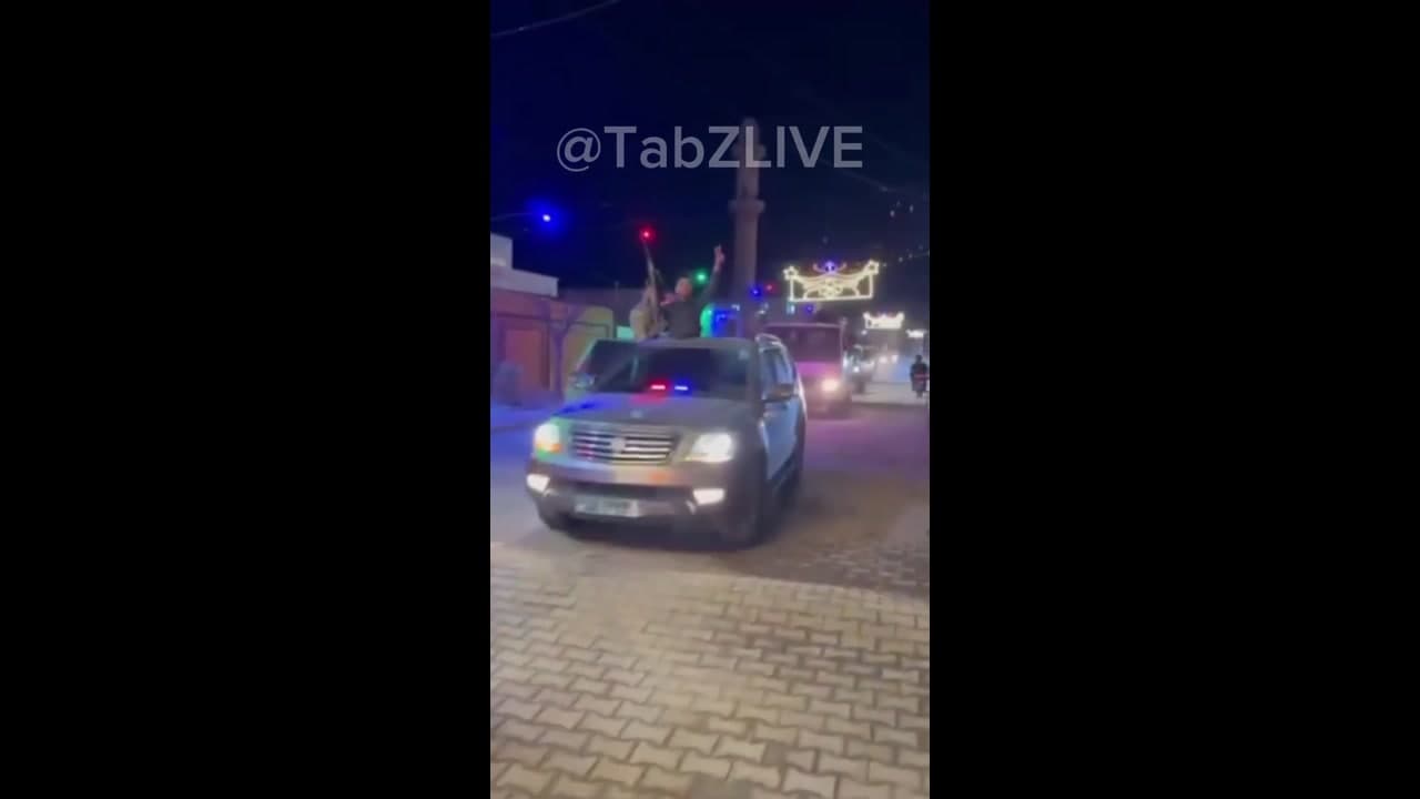 [Video] Syrian military convoy moves from Mare' countryside to Aleppo