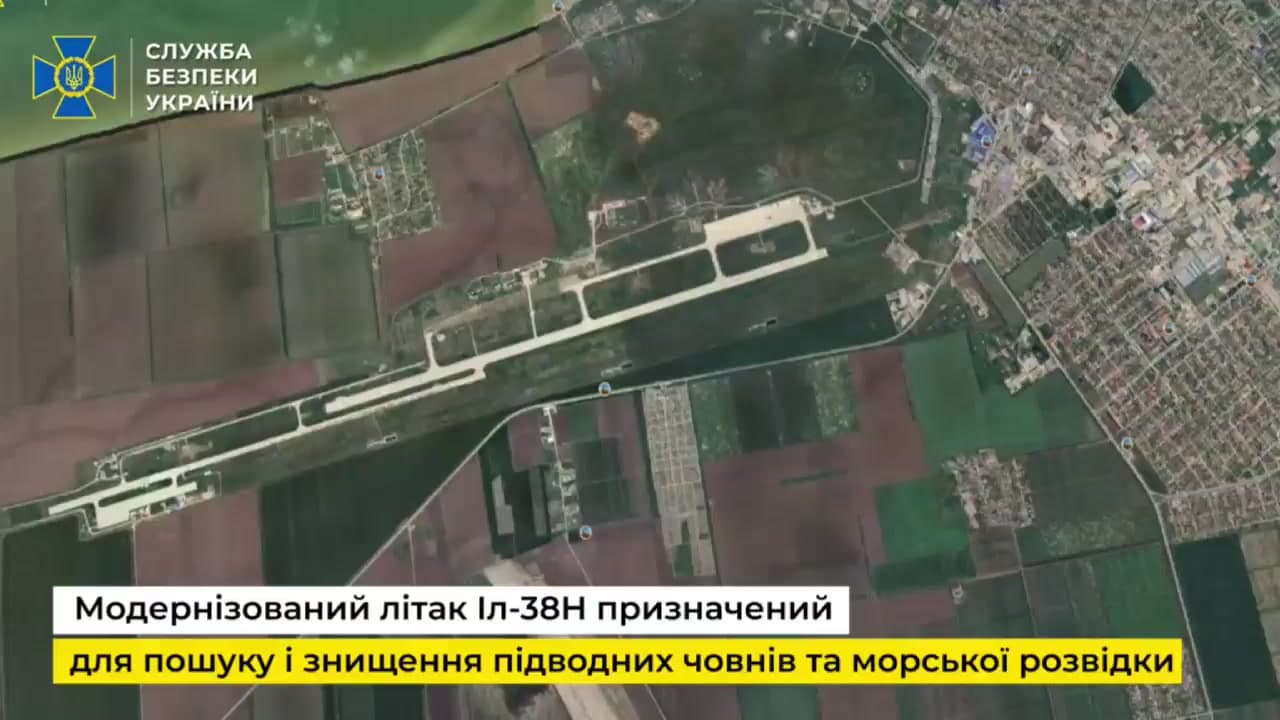 [Video] Ukraine's SBU strikes Russian Il-38N aircraft at Yeysk airbase