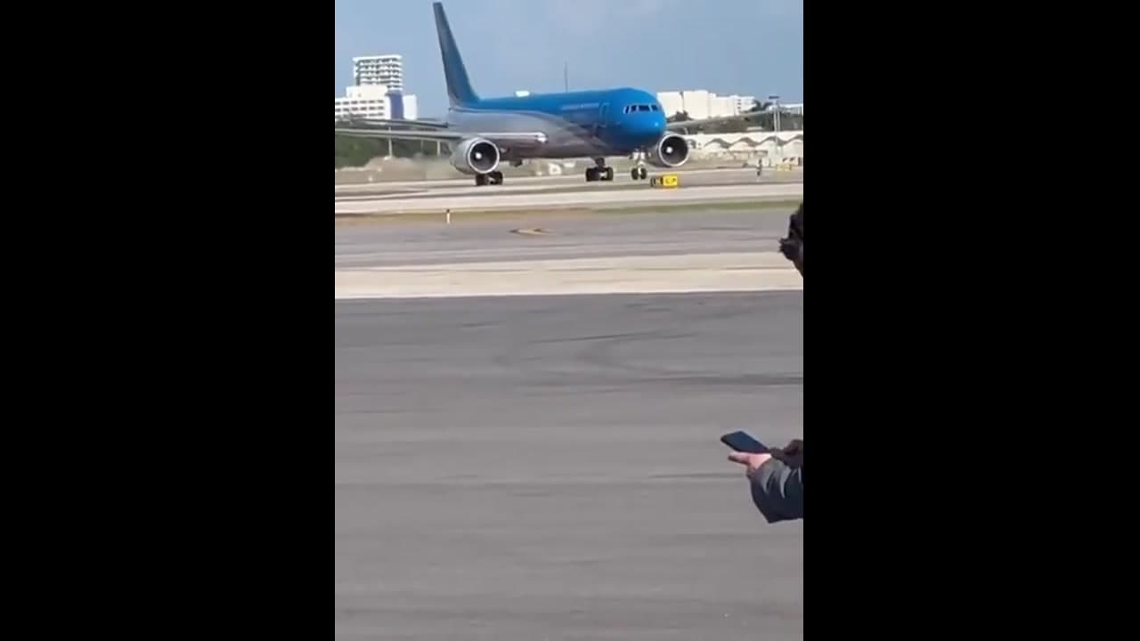 [Video] Israeli Prime Minister Benjamin Netanyahu arrives in Miami to meet Trump