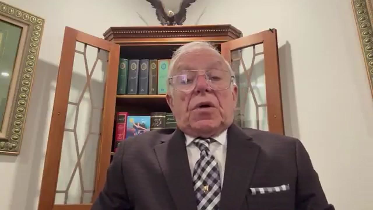 [Video] Colonel Pilot Fereydoun Ezzedasti urges Iranian forces to protect citizens