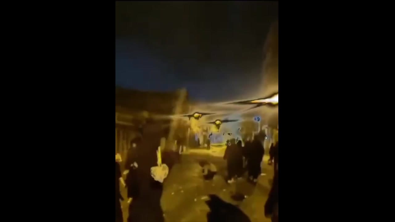 [Video] Armed clashes erupt between anti-regime protestors and security forces in Ilam