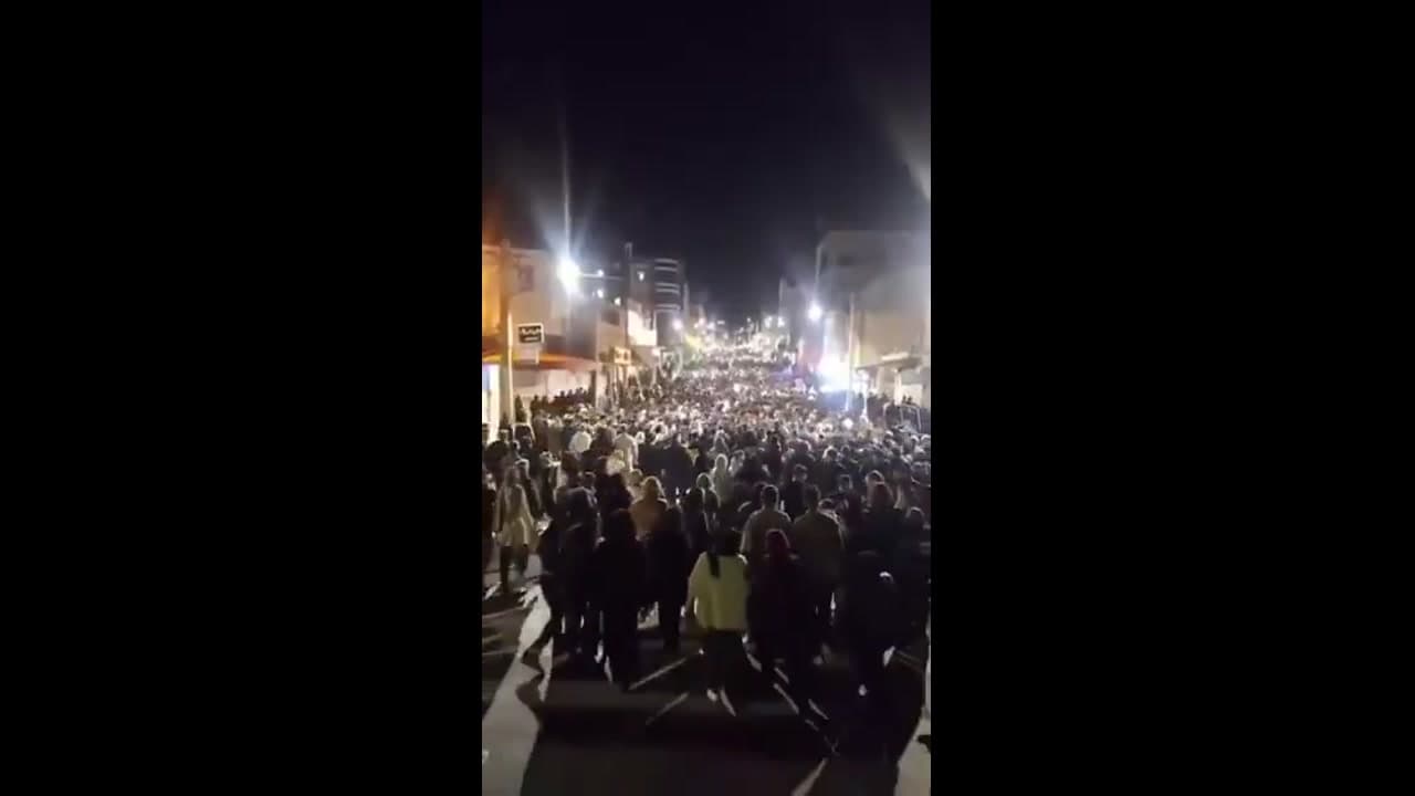 [Video] Nationwide anti-regime protests grow in Iran as police support protesters