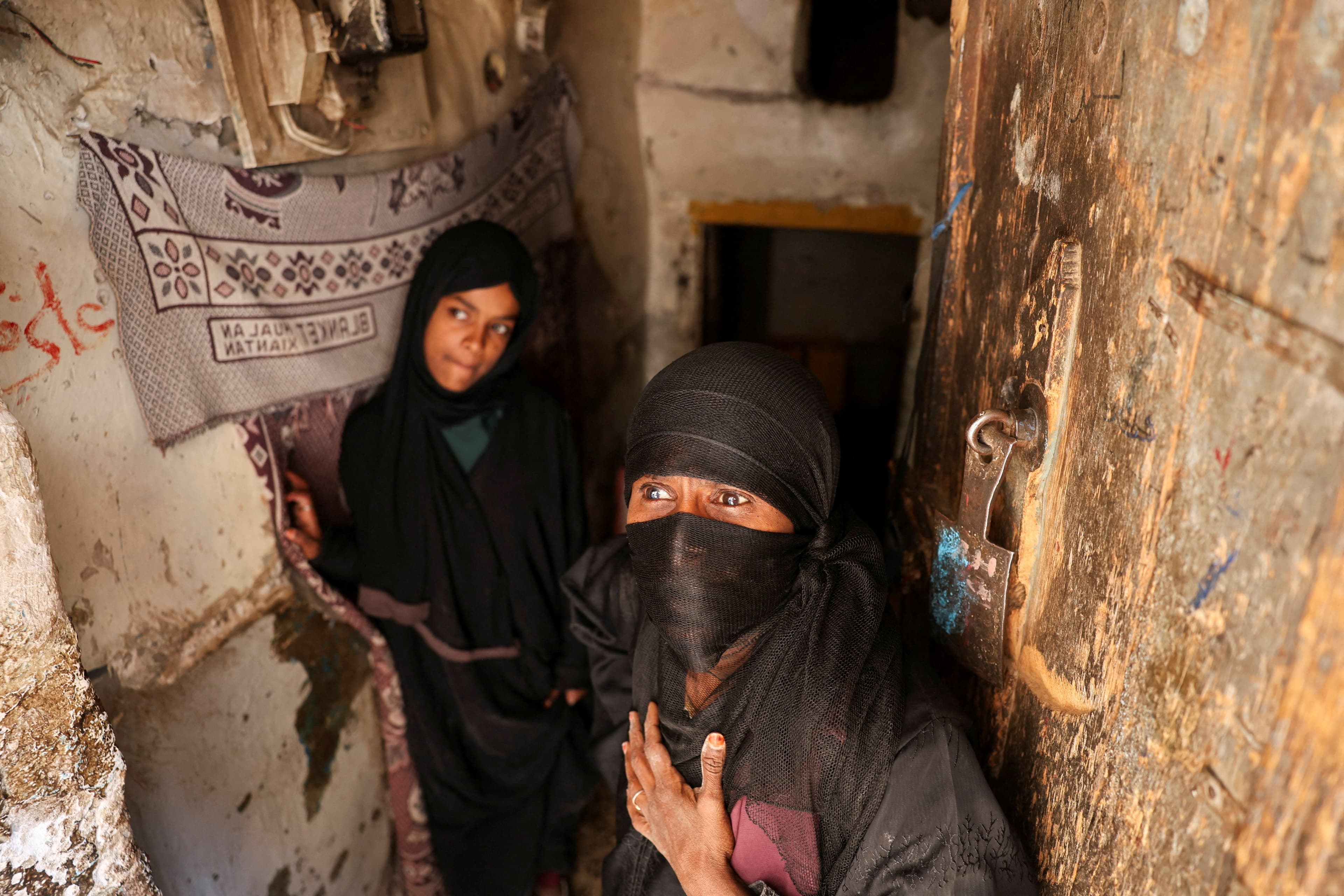 Featured image for: Saudi Arabia pledges $368 million in aid to Yemen's government Saudi Arabia pledges $368 million in aid to Yemen's government