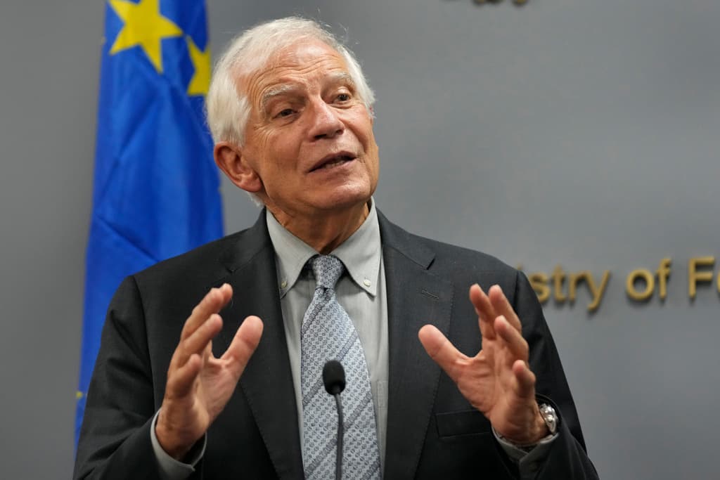 Featured image for: Slovenia bans Netanyahu from entering its country, an EU first Slovenia bans Netanyahu from entering its country, an EU first