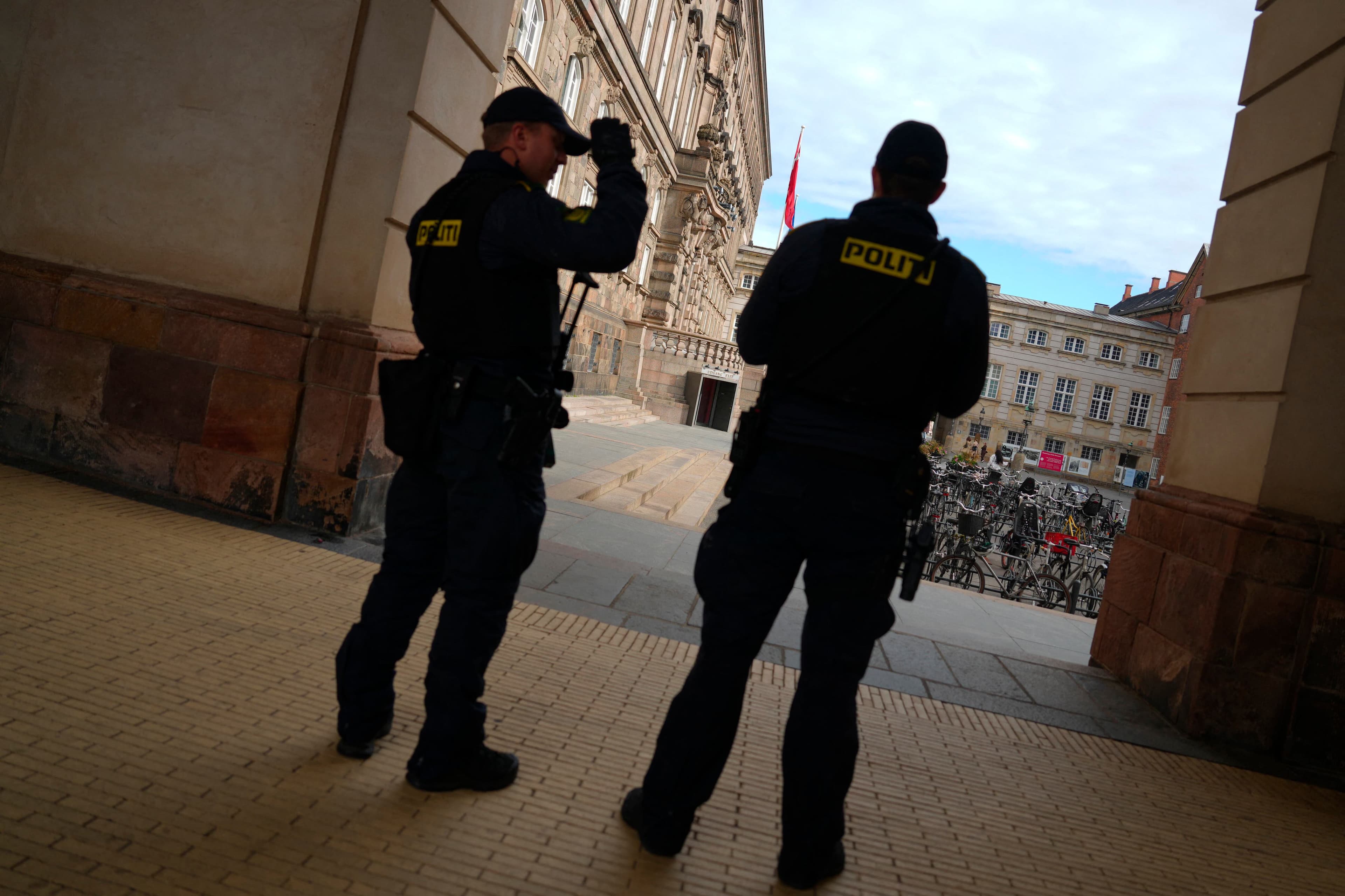 Featured image for: France and Sweden deploy military anti-drone units to Denmark France and Sweden deploy military anti-drone units to Denmark