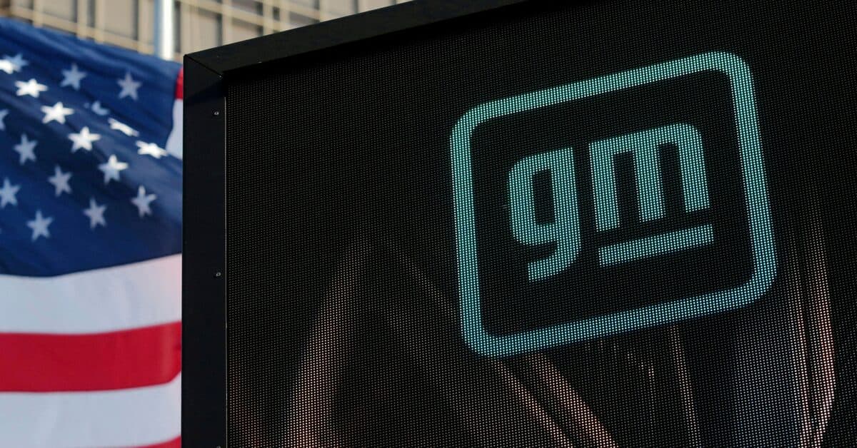 Featured image for: GM to cut 1,200 jobs at Detroit EV plant, 1,200 at battery plants GM to cut 1,200 jobs at Detroit EV plant, 1,200 at battery plants