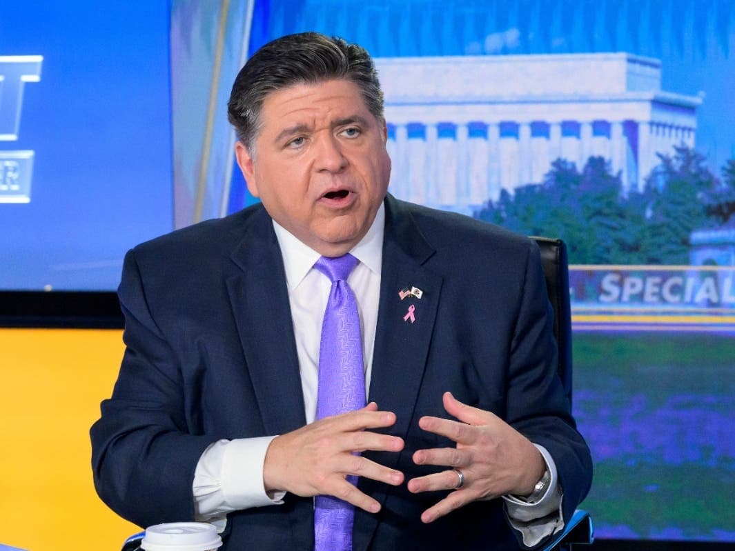 Illinois Governor J.B. Pritzker signs 'Medical Aid in Dying' bill into law