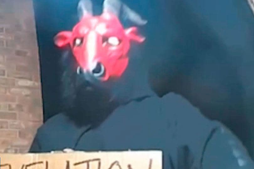 Featured image for: Texas Resident Shoots Child Who Rang Doorbell, Sparking Outrage Texas Resident Shoots Child Who Rang Doorbell, Sparking Outrage