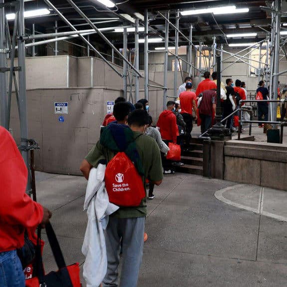 Featured image for: U.S. Ends Temporary Protection for 268,000 Venezuelan Migrants U.S. Ends Temporary Protection for 268,000 Venezuelan Migrants