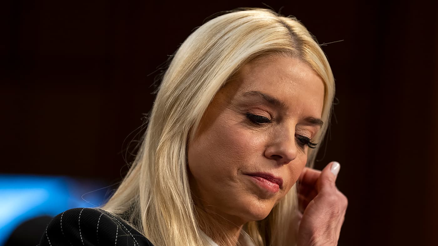 Featured image for: AG Pam Bondi clarifies comments on hate speech and threats of violence AG Pam Bondi clarifies comments on hate speech and threats of violence