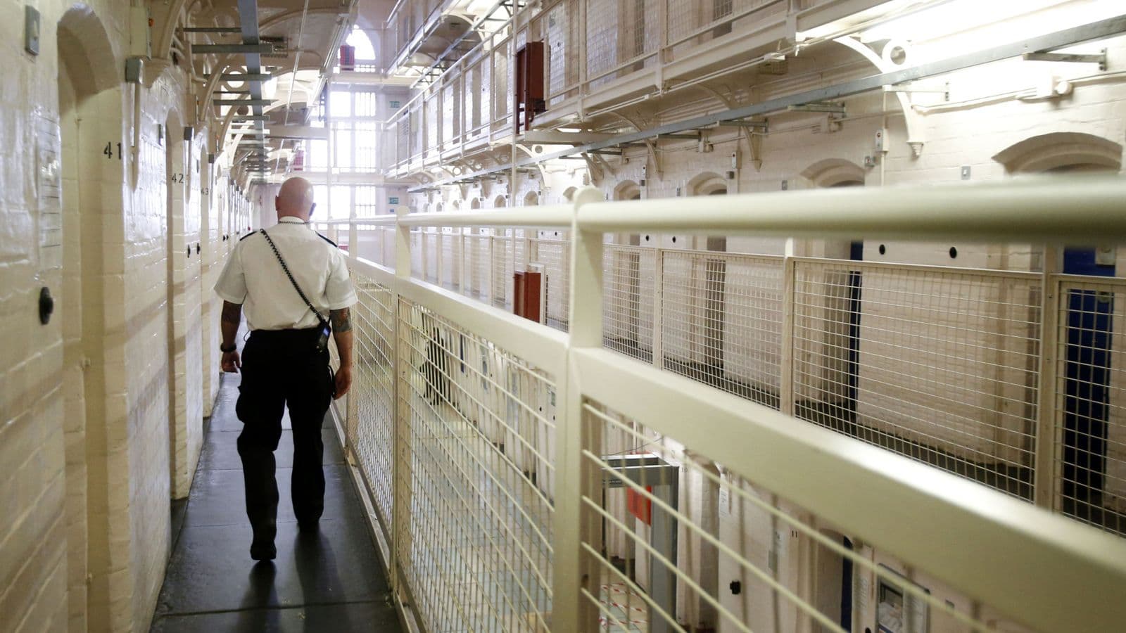 Featured image for: UK accidentally releases unnamed migrant sex offender from HMP Wandsworth UK accidentally releases unnamed migrant sex offender from HMP Wandsworth