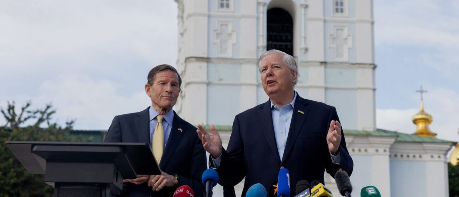 Featured image for: Tucker Carlson: Decide Between America First or Lindsey Graham's Reelection Tucker Carlson: Decide Between America First or Lindsey Graham's Reelection