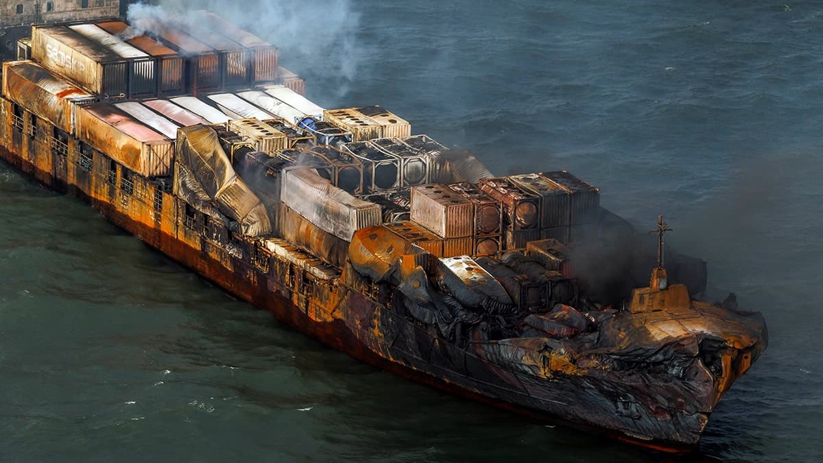 Featured image for: U.S. Seizes Super Tanker Skipper off Venezuela, Arrests Captain U.S. Seizes Super Tanker Skipper off Venezuela, Arrests Captain