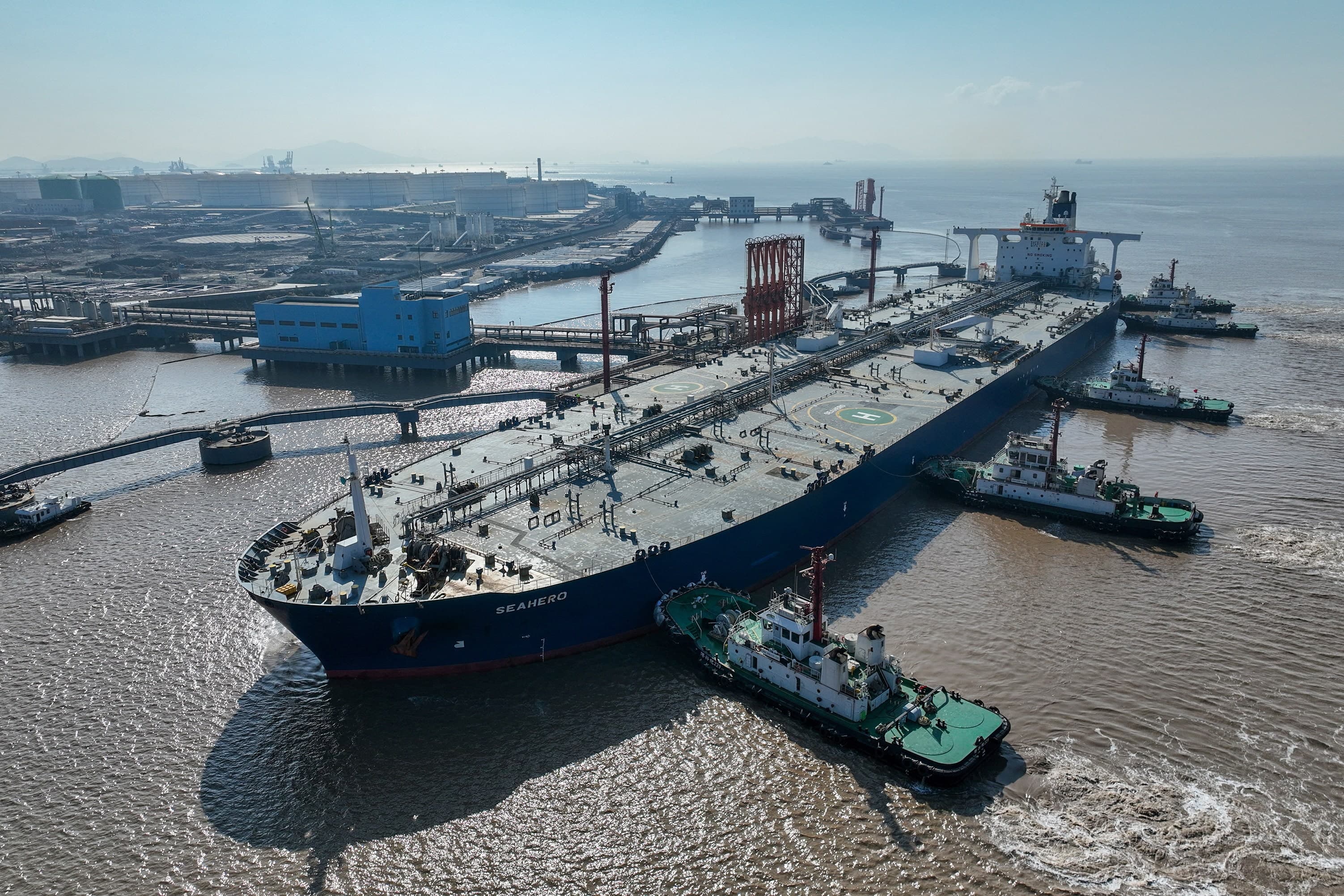 Chinese VLCC tanker departs Venezuela with 1.8 million barrels of crude
