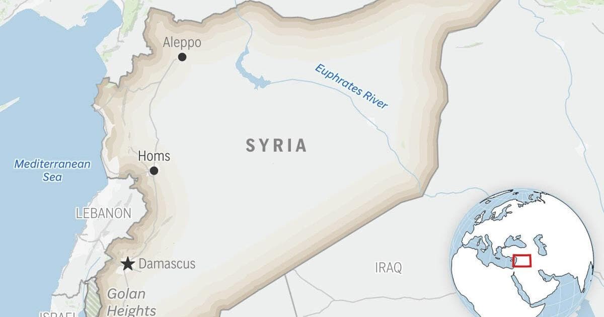 Saudi-led coalition strikes Mukalla port after unauthorized ship unloading