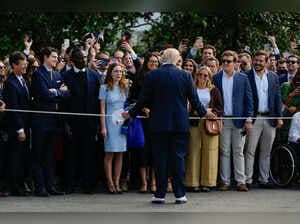 Featured image for: Nearly 100,000 federal workers resign, largest mass resignation in history Nearly 100,000 federal workers resign, largest mass resignation in history