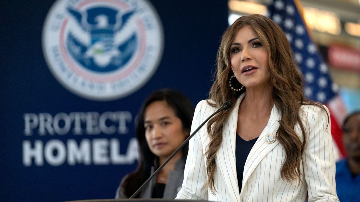 DHS Secretary Kristi Noem announces migrants can apply for refugee status