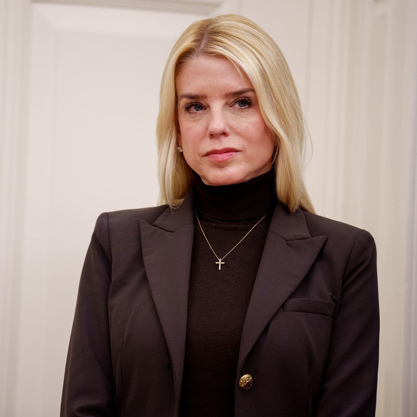 Featured image for: Rep. Anna Paulina Luna's criminal referral against Tim Walz reaches AG Pam Bondi Rep. Anna Paulina Luna's criminal referral against Tim Walz reaches AG Pam Bondi