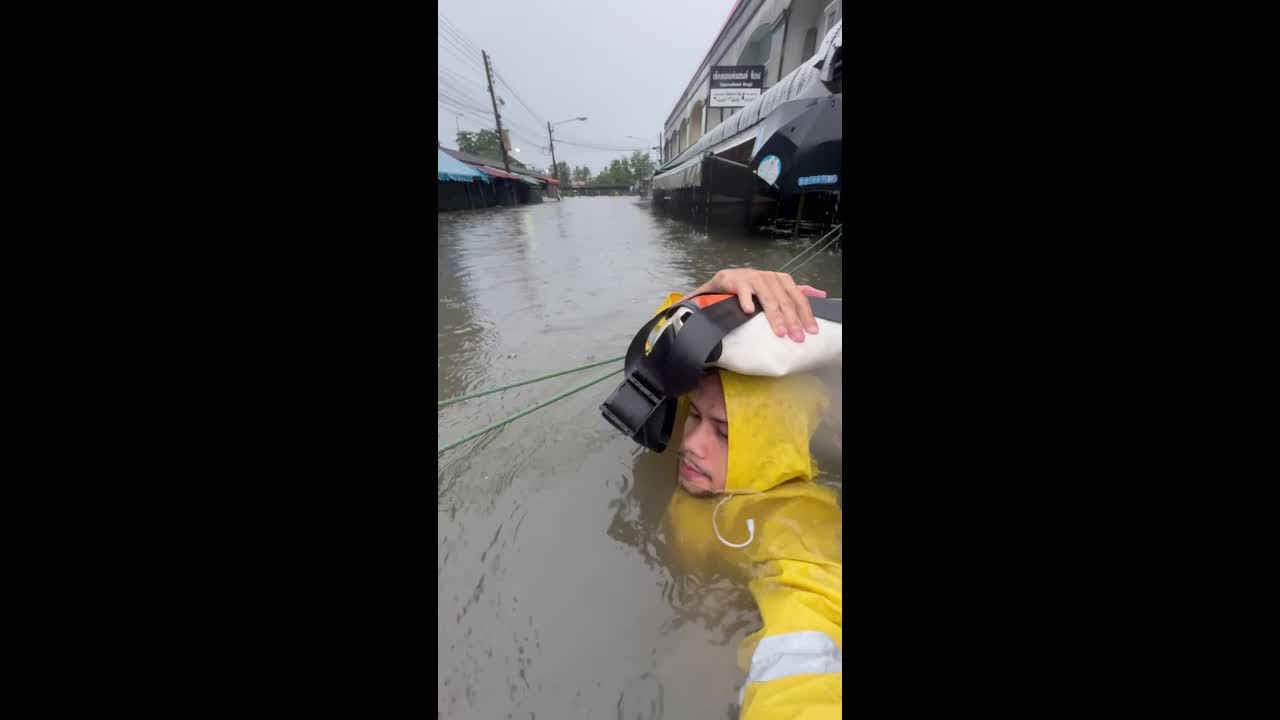 Featured image for: Over 130,000 Evacuated from Thai-Cambodian Border as Crisis Deepens Over 130,000 Evacuated from Thai-Cambodian Border as Crisis Deepens