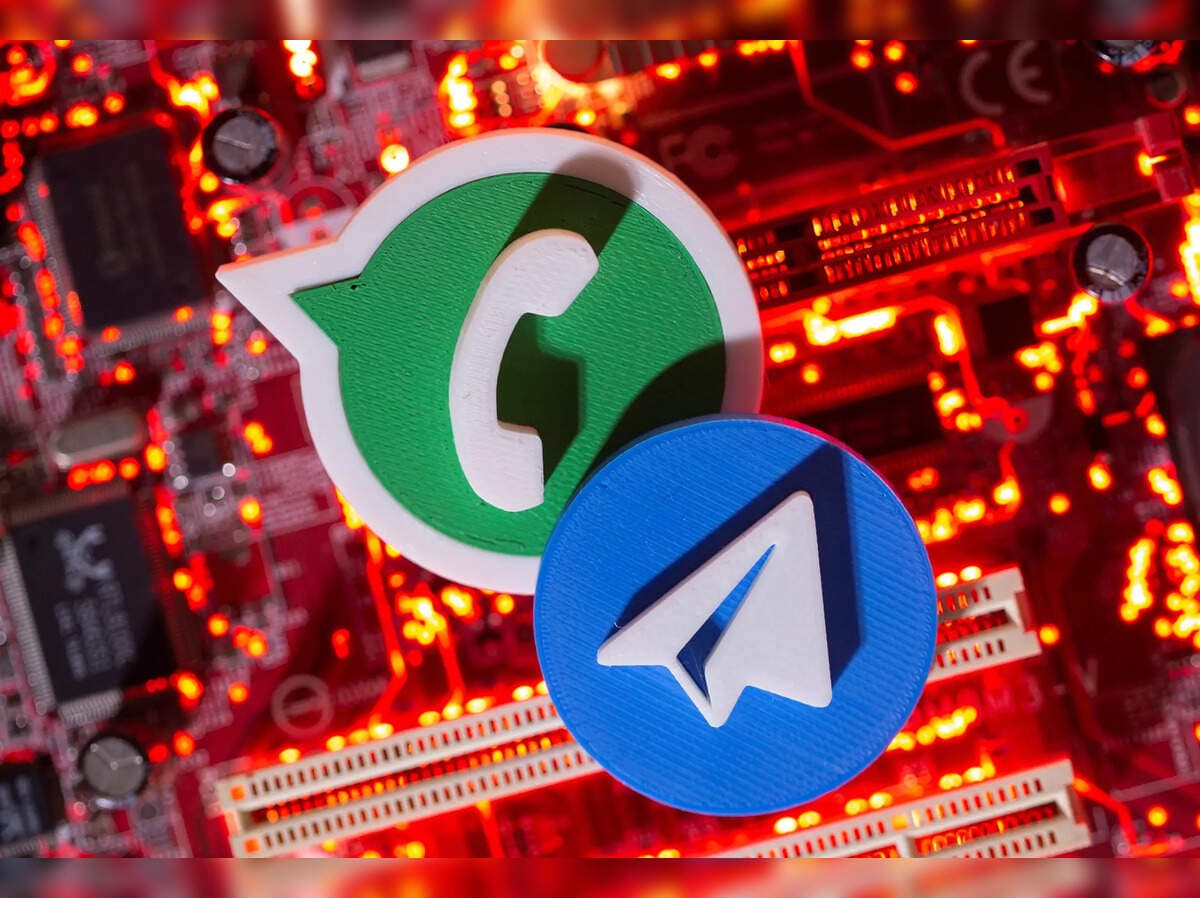 Featured image for: Russia Unveils State-Approved Messaging App 'MAX' as WhatsApp, Telegram Face Blockade Russia Unveils State-Approved Messaging App 'MAX' as WhatsApp, Telegram Face Blockade