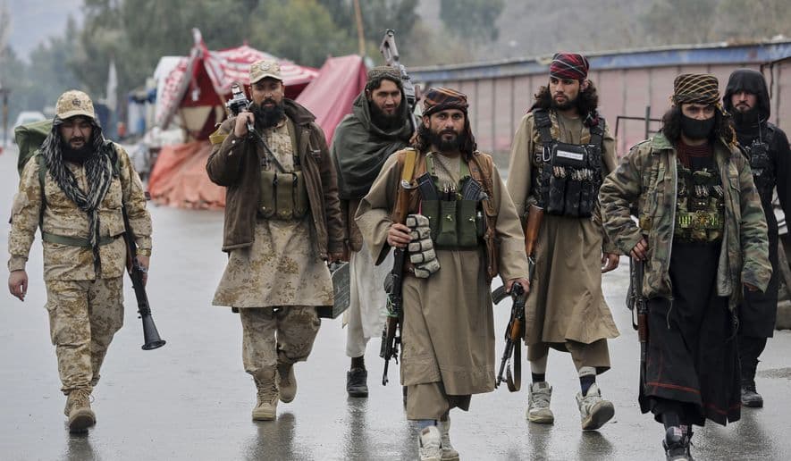 Featured image for: Afghan Taliban halts border clashes with Pakistan through mediation Afghan Taliban halts border clashes with Pakistan through mediation