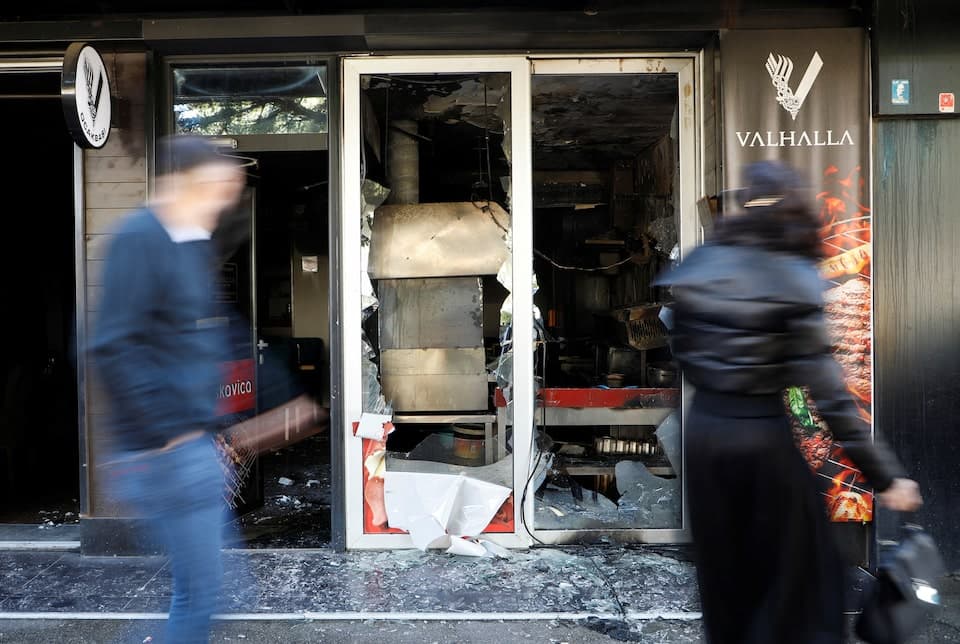 Featured image for: Montenegro suspends visa-free regime with Turkey after violence Montenegro suspends visa-free regime with Turkey after violence