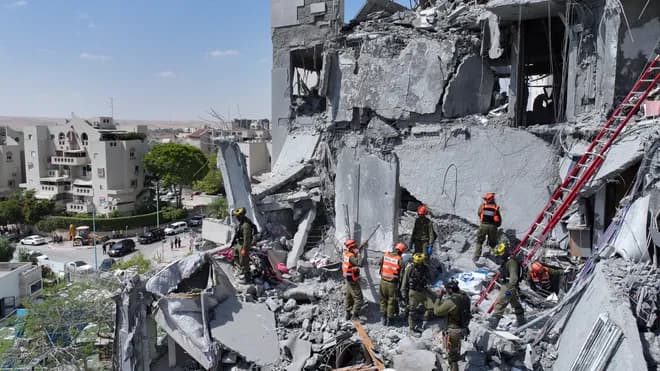 Featured image for: Intelligence Leaks Endanger Lives as Politicians Play Games with National Security Intelligence Leaks Endanger Lives as Politicians Play Games with National Security