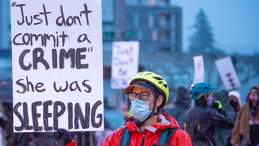 Featured image for: 500 Defiant Protesters Demand No Kings and No More Trump on Independence Day 500 Defiant Protesters Demand No Kings and No More Trump on Independence Day