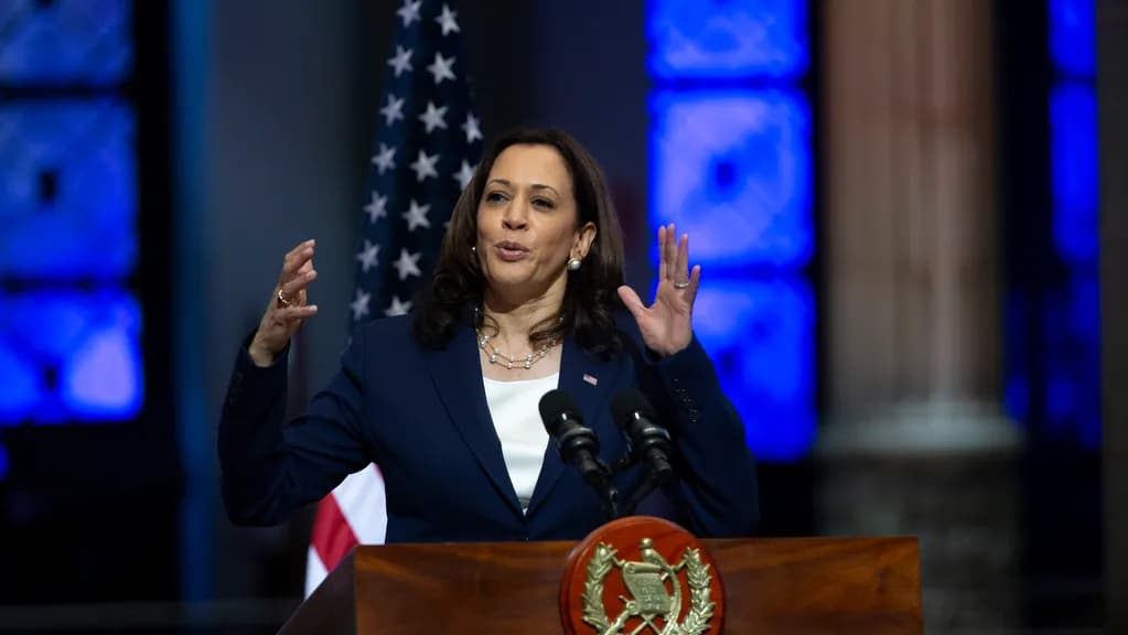 Featured image for: Democrats Face Internal Crisis as New Agenda Project Threatens to Ignoring Climate Catastrophe Democrats Face Internal Crisis as New Agenda Project Threatens to Ignoring Climate Catastrophe