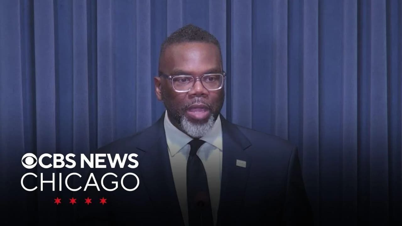 Featured image for: Chicago's $1.2 Billion Budget Crisis Demands Wealthy Pay Their Fair Share Chicago's $1.2 Billion Budget Crisis Demands Wealthy Pay Their Fair Share